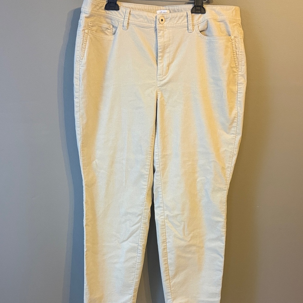 J Jill Corduroy Pants Ivory Pebble Soft Elastic Waist Stretch. Woman’s size 18P